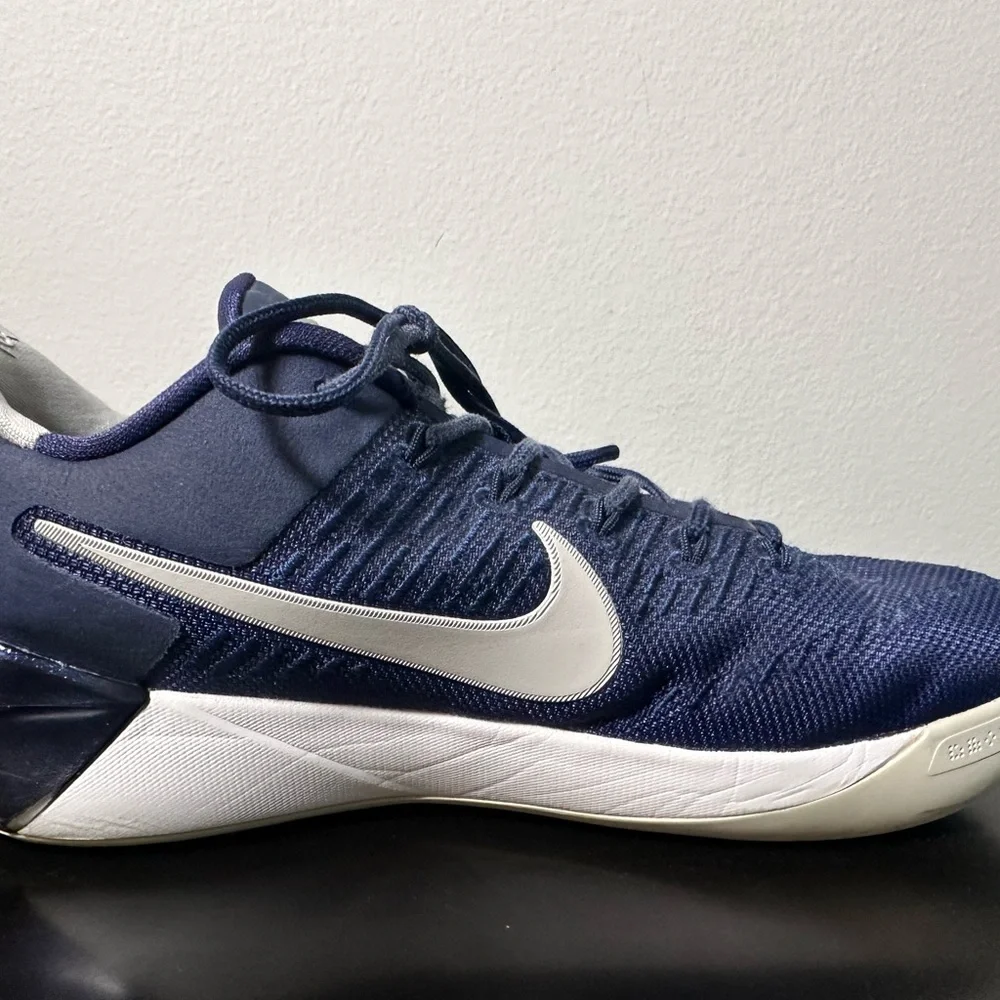 Nike Kobe AD Midnight Navy. Size 7Y. - Preowned
